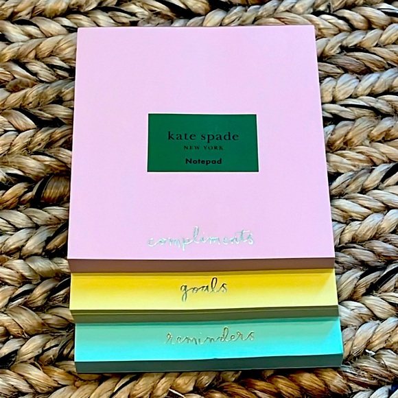 Kate Spade NWT Compliments, Goals, Reminders Stacked Notepads - Picture 2 of 4